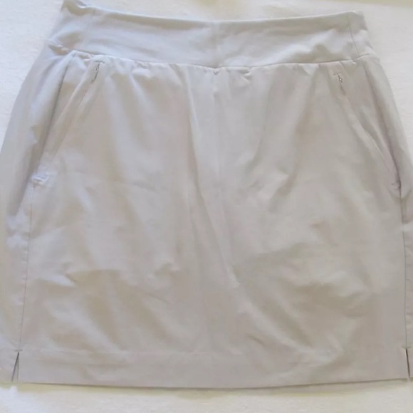 Athleta Soho skirt/Skort athletic casual grey Size 10T - Picture 3 of 6